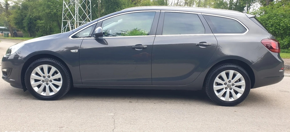 Opel Astra cena 35900 przebieg: 152212, rok produkcji 2016 z Grajewo małe 704